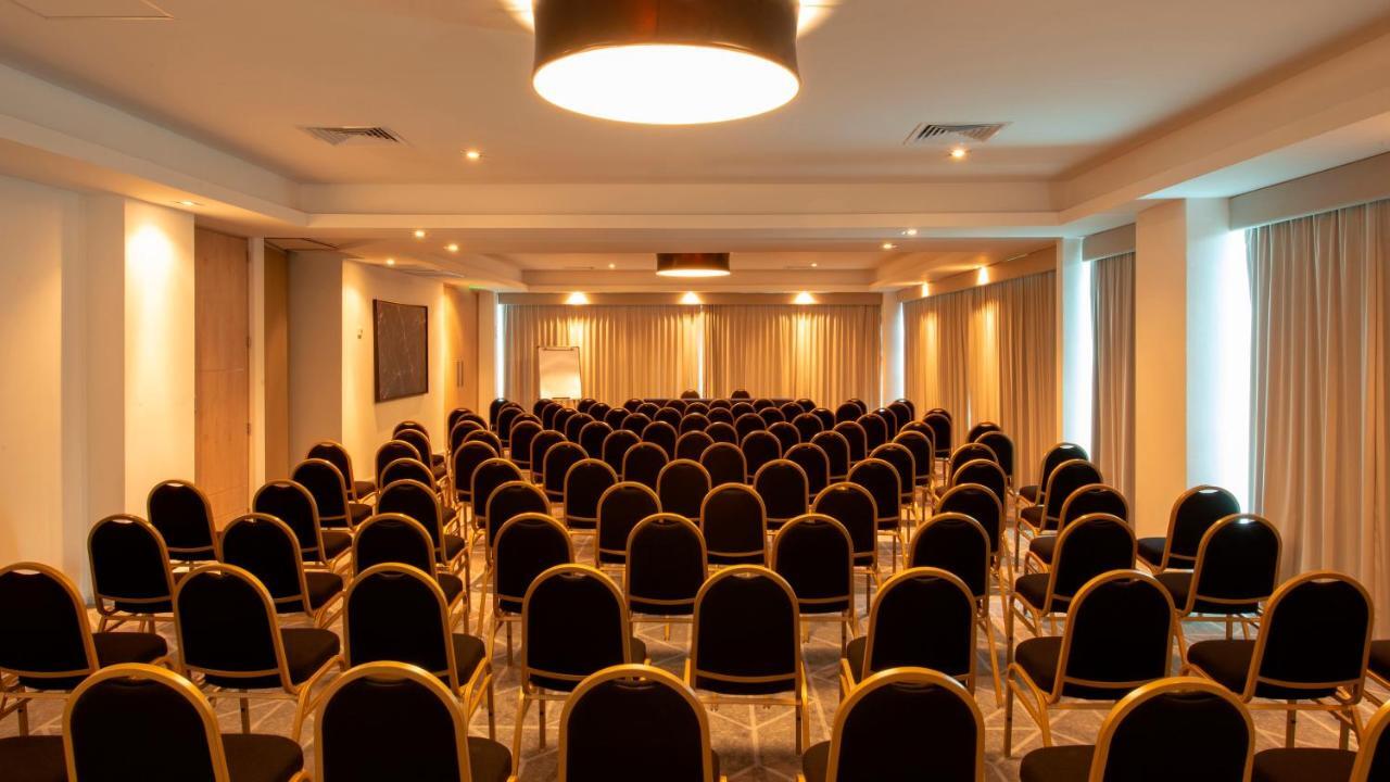 Holiday Inn & Suites - Merida La Isla By Ihg Экстерьер фото